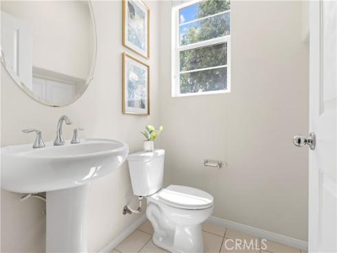 202  Cultivate  , Irvine, CA