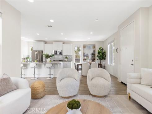 202  Cultivate  , Irvine, CA