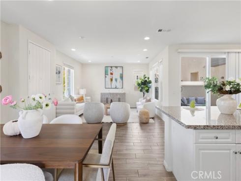 202  Cultivate  , Irvine, CA