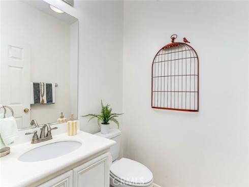 38  Daisy  , Irvine, CA