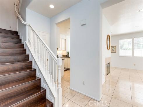 38  Daisy  , Irvine, CA