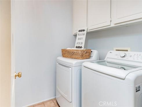 38  Daisy  , Irvine, CA