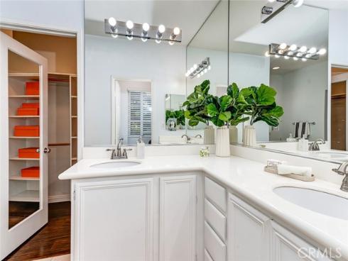 38  Daisy  , Irvine, CA