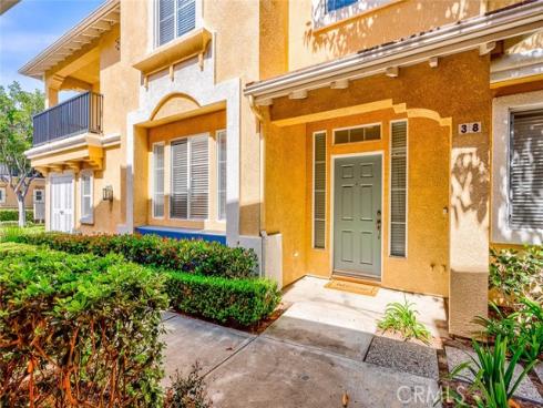 38  Daisy  , Irvine, CA