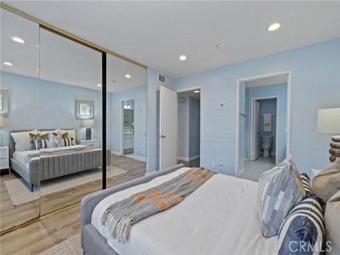 4  Woodleaf  , Irvine, CA