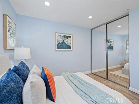 4  Woodleaf  , Irvine, CA