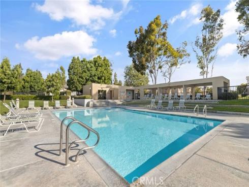 4  Woodleaf  , Irvine, CA