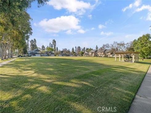 4  Woodleaf  , Irvine, CA