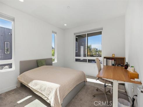 1344  Nolita  , Irvine, CA