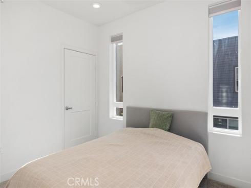 1344  Nolita  , Irvine, CA