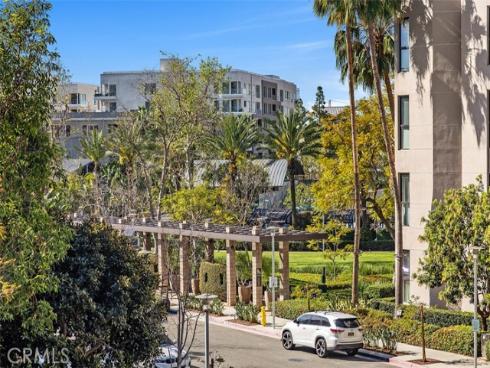 1344  Nolita  , Irvine, CA