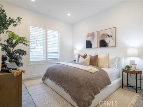 1107  Rivington  , Irvine, CA