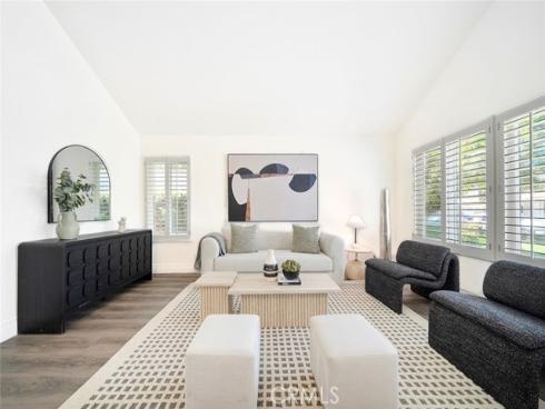 28  Alondra  , Irvine, CA