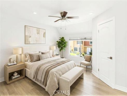 18  Heritage  , Irvine, CA