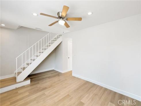 18  Heritage  , Irvine, CA