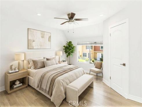 18  Heritage  , Irvine, CA