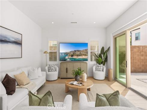 262  Maricopa  , Irvine, CA