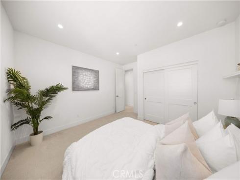 262  Maricopa  , Irvine, CA