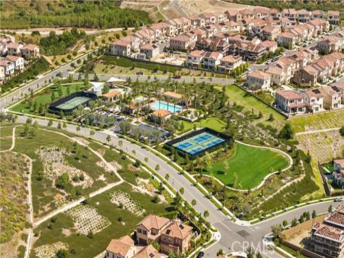 262  Maricopa  , Irvine, CA