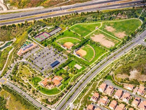 262  Maricopa  , Irvine, CA