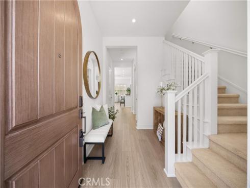 262  Maricopa  , Irvine, CA