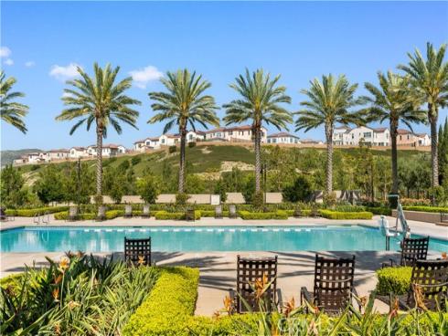 262  Maricopa  , Irvine, CA