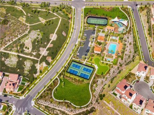 262  Maricopa  , Irvine, CA