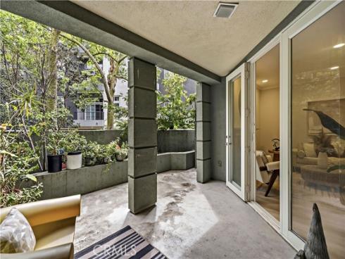 2253  Martin 106#  , Irvine, CA