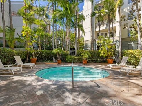 2253  Martin 106#  , Irvine, CA