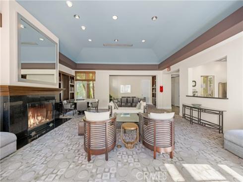 2253  Martin 106#  , Irvine, CA