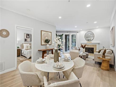 2253  Martin 106#  , Irvine, CA