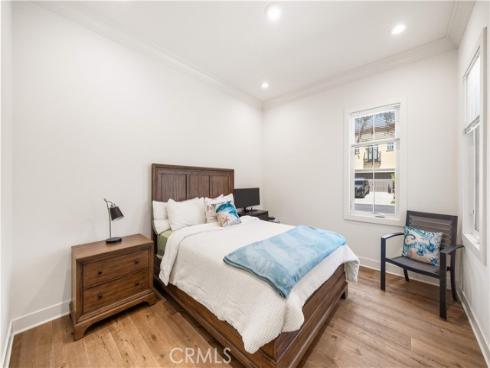 92 Interstellar , Irvine, CA