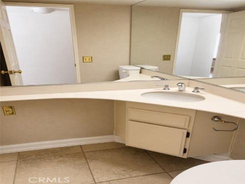 117 E Yale  24 , Irvine, CA