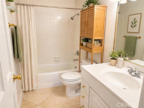 117 E Yale  24 , Irvine, CA