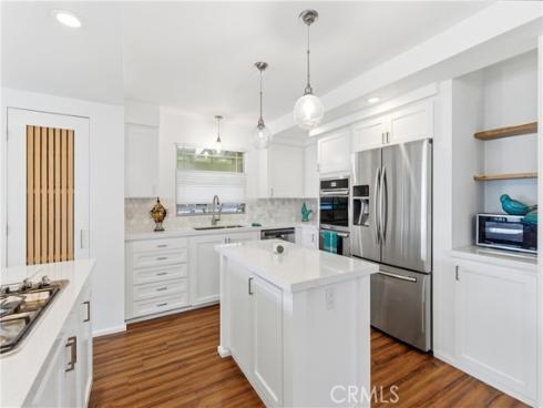 5200  Irvine  109 , Irvine, CA