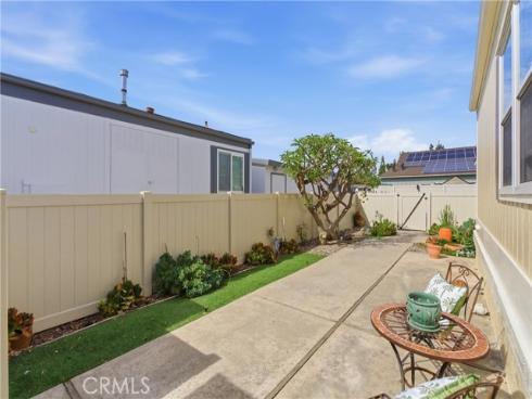 5200  Irvine  109 , Irvine, CA