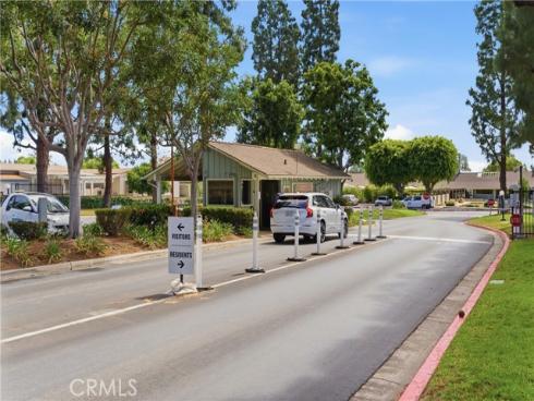 5200  Irvine  109 , Irvine, CA