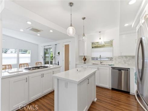 5200  Irvine  109 , Irvine, CA