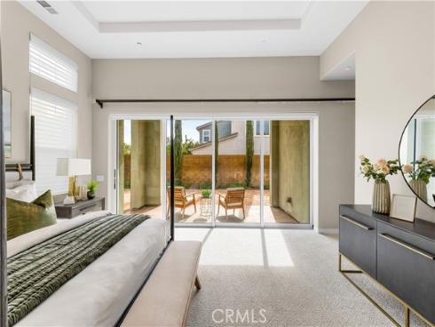 102  Derailer  , Irvine, CA