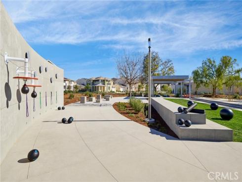 174 Scale , Irvine, CA