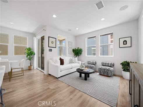 116 Tenor , Irvine, CA