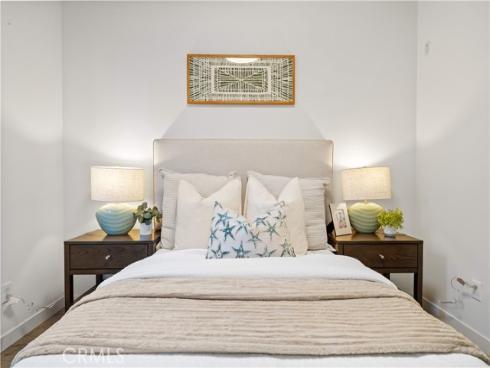 116 Tenor , Irvine, CA