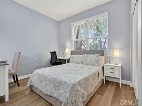 268  Overbrook  , Irvine, CA