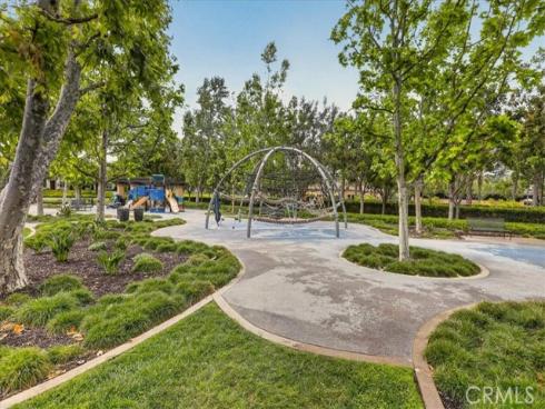 268  Overbrook  , Irvine, CA