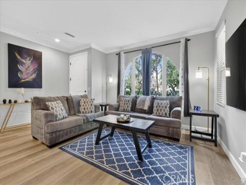 268  Overbrook  , Irvine, CA