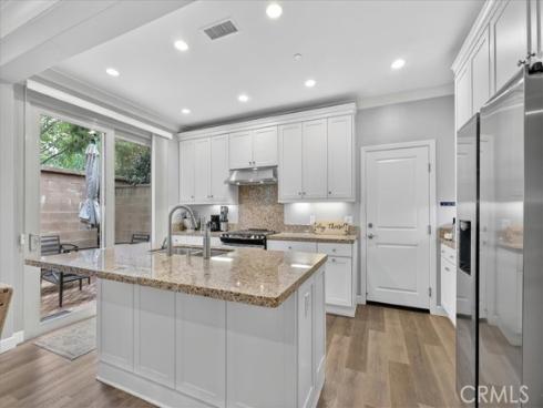 268  Overbrook  , Irvine, CA