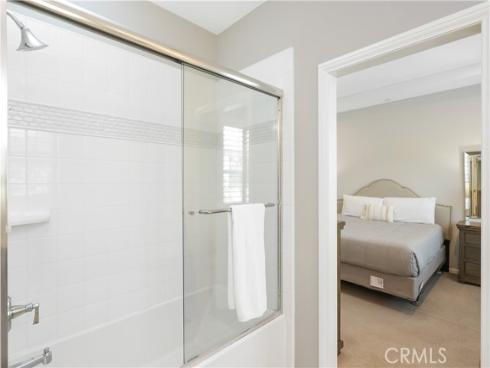 231  Rodeo  , Irvine, CA