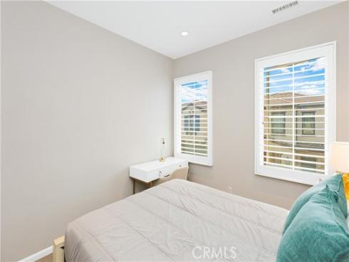 231  Rodeo  , Irvine, CA