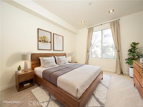 2233  Martin  311 , Irvine, CA