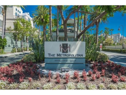 2233  Martin  311 , Irvine, CA